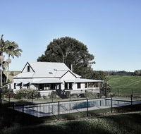 A PERFECT STAY - Benny's Cottage - Accommodation Mermaid Beach