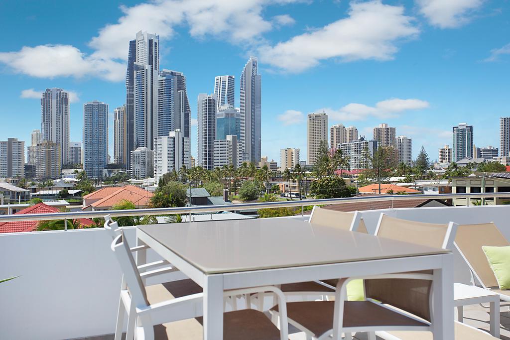 Surfers Paradise QLD Accommodation Mermaid Beach