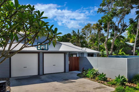 A PERFECT STAY - Jannah - Accommodation Mermaid Beach 2