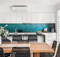 A PERFECT STAY - Shore Beats Work - Accommodation Mermaid Beach
