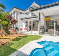 A SWEET ESCAPE - Serenity on Sallywattle - Accommodation Mermaid Beach