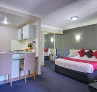 AAA Airport Albion Manor Apartments and Motel - Accommodation Mermaid Beach