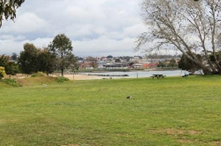 Abel Tasman Cabins Devonport - Accommodation Mermaid Beach 0