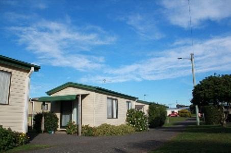 Abel Tasman Cabins Devonport - Accommodation Mermaid Beach 1