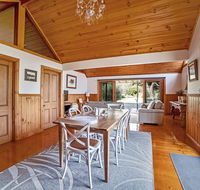 Abrahams On Bank - Accommodation Mermaid Beach