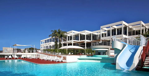 Absolute Beachfront Opal Cove Resort - Accommodation Mermaid Beach 0
