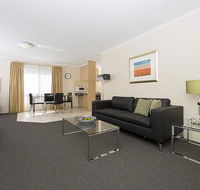 Accommodate Canberra - Kingston Court - Accommodation Mermaid Beach