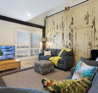 Accommodation Hunter - James Street Morpeth - Accommodation Mermaid Beach
