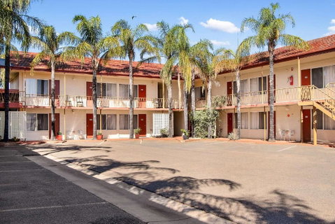 Econo Lodge Griffith Motor Inn - Accommodation Mermaid Beach 2