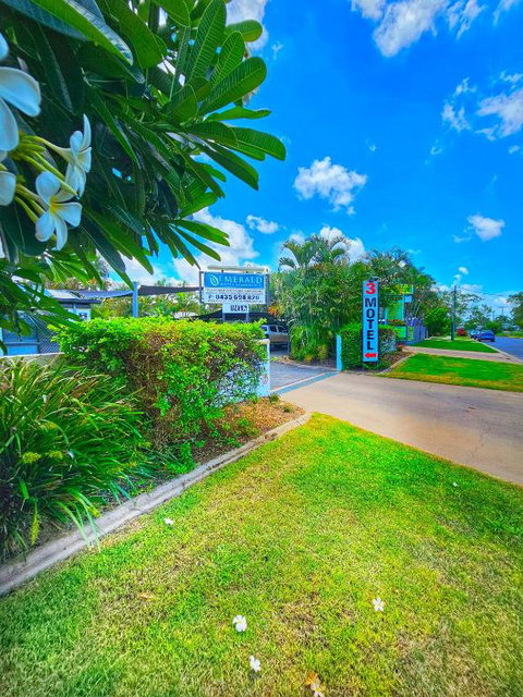 Emerald Motel Apartments - Accommodation Mermaid Beach 0
