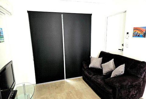 Entire NEW Apartment Tranquil &Great Location - Accommodation Mermaid Beach 4