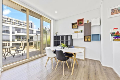 Fabulous 2B Apt Waterloo - Accommodation Mermaid Beach 3