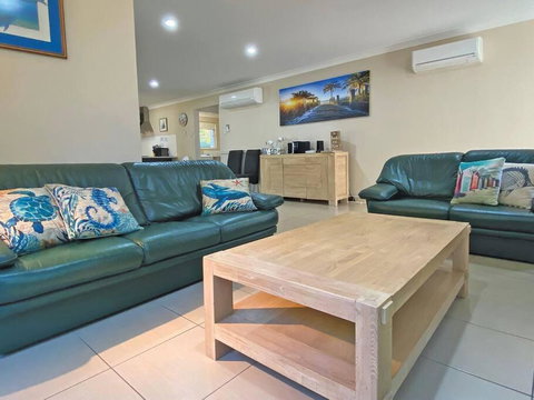 FLIP FLOP INN - Accommodation Mermaid Beach 3