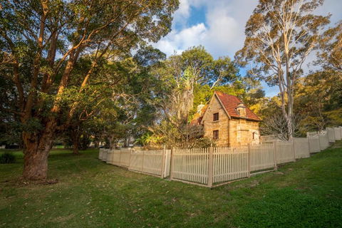 Gardeners Cottage - Accommodation Mermaid Beach 2