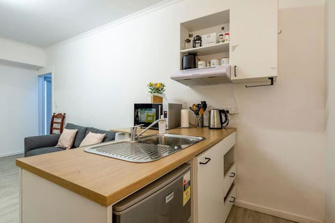 Gawler Townhouses 1a - Accommodation Mermaid Beach 4