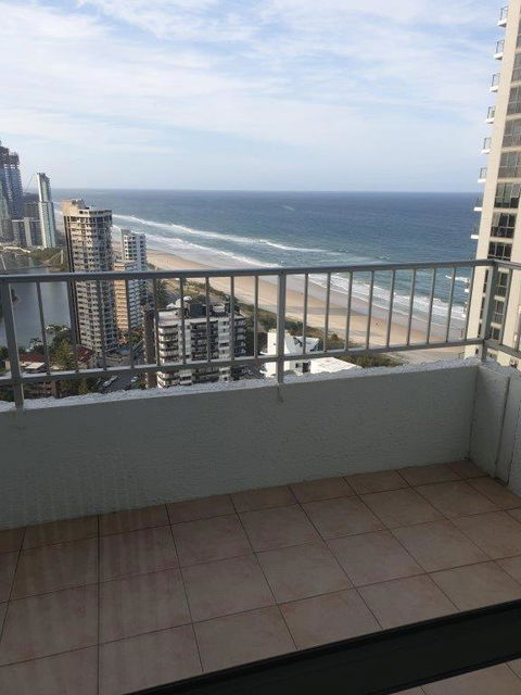 Golden Gate Resort - Accommodation Mermaid Beach 1