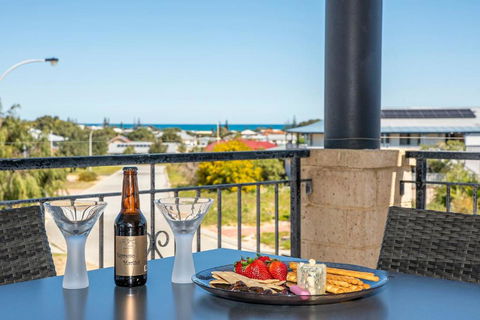 Happy Daze - Accommodation Mermaid Beach 2