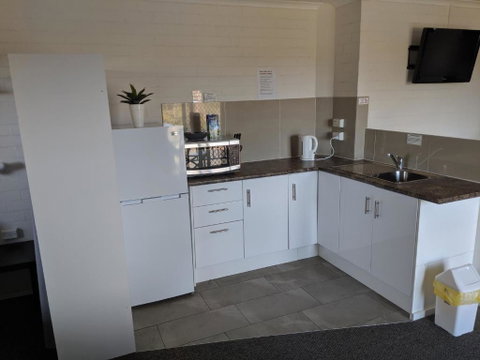 Harrington Village Motel - Accommodation Mermaid Beach 3