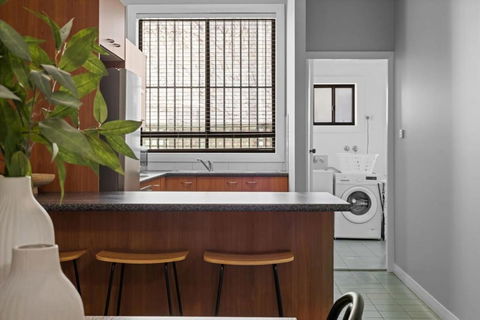 Haven On Hunter 500m To Civic Theatre - Accommodation Mermaid Beach 1