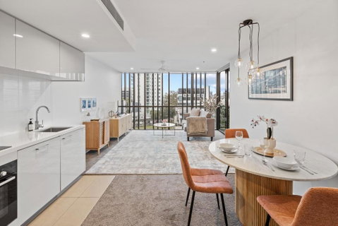 Hearty Milton Apartments - Accommodation Mermaid Beach 1