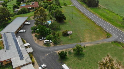 Hilldrop Motor Inn - Accommodation Mermaid Beach 1