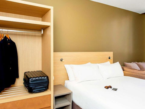 Ibis Budget - Melbourne CBD - Accommodation Mermaid Beach 3