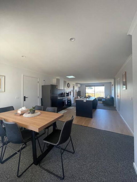 Home In Brighton - Accommodation Mermaid Beach 0