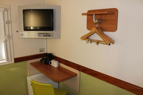 Ibis Budget - Melbourne Airport - Accommodation Mermaid Beach 3