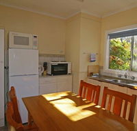 Alpine Park Riverside Cottages - Accommodation Mermaid Beach
