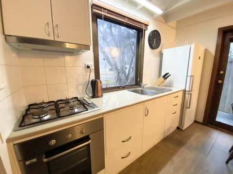 Alpine Retreat - Accommodation Mermaid Beach 3