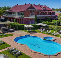 Alzburg Resort - Accommodation Mermaid Beach