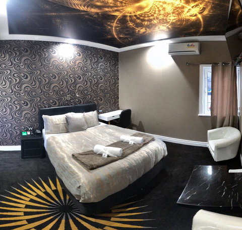 Amelia Boutique Hotel - Accommodation Mermaid Beach 3