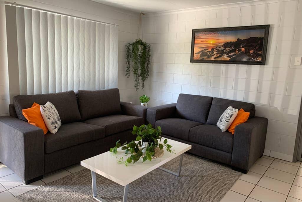 Andergrove QLD Accommodation Mermaid Beach