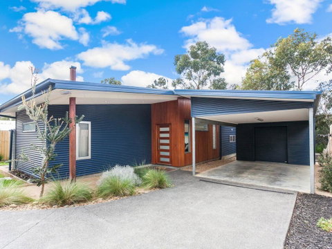 ANGLE BY THE SEA - Anglesea - Accommodation Mermaid Beach 0