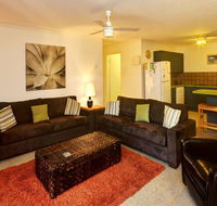 Apartment with Inground Pool - Accommodation Mermaid Beach