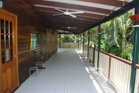 Appian Beach House - Accommodation Mermaid Beach 1