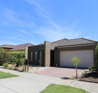 Apple House - Accommodation Mermaid Beach