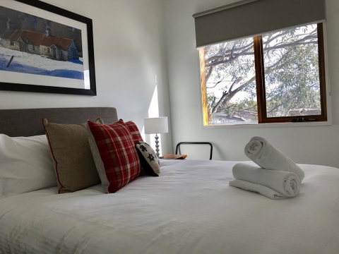 Apres - Accommodation Mermaid Beach 3
