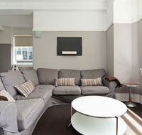 Apt - Sunny with Views - Accommodation Mermaid Beach