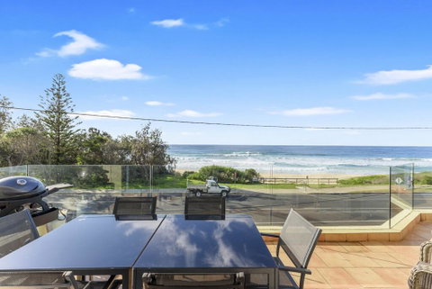 Aqua Shores Award Winning Apartment - Accommodation Mermaid Beach 0