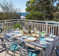 Araluen on Holden - great deck with ocean views - Accommodation Mermaid Beach