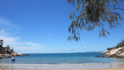 Arcadia Beach Unit 4 - Accommodation Mermaid Beach 1