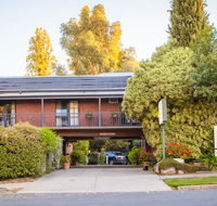 Armour Motor Inn - Accommodation Mermaid Beach