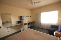 Aromet Motor Inn