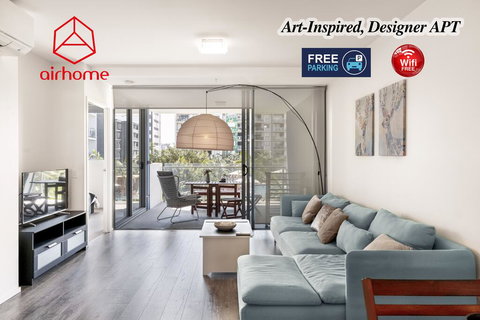Art-Inspired, Designer APT In The Vibrant Area - Accommodation Mermaid Beach 0