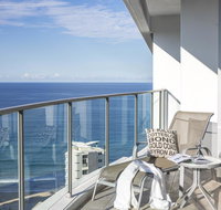 Artique Surfers Paradise - Official - Accommodation Mermaid Beach