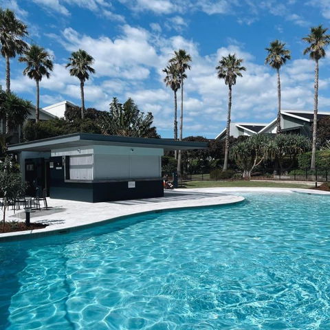 Magenta Shores 3 Bedroom Villa - Accommodation Mermaid Beach 2