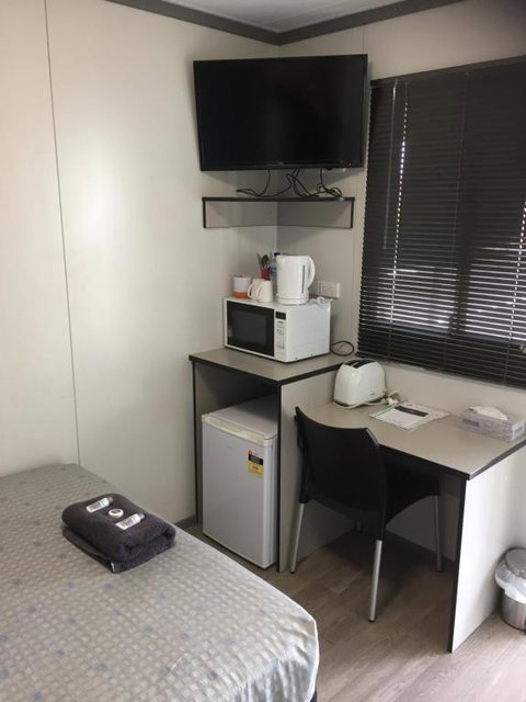 Manjimup Gateway Hotel - Accommodation Mermaid Beach 2