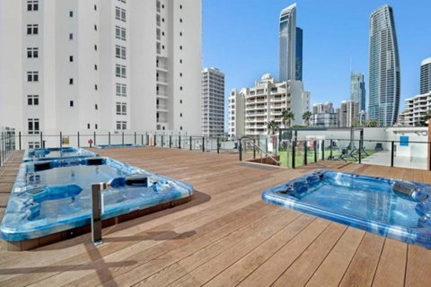 Mantra On View Surfers Paradise By Ready Set Stay - Accommodation Mermaid Beach 2