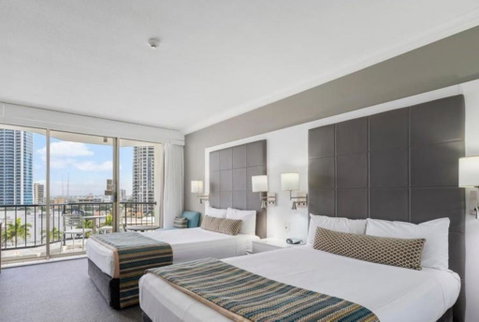 Mantra On View Surfers Paradise By Ready Set Stay - Accommodation Mermaid Beach 0